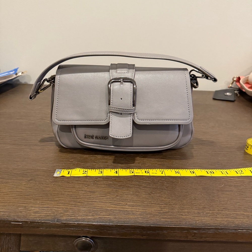 Steve Madden Light Gray Shoulder Bag